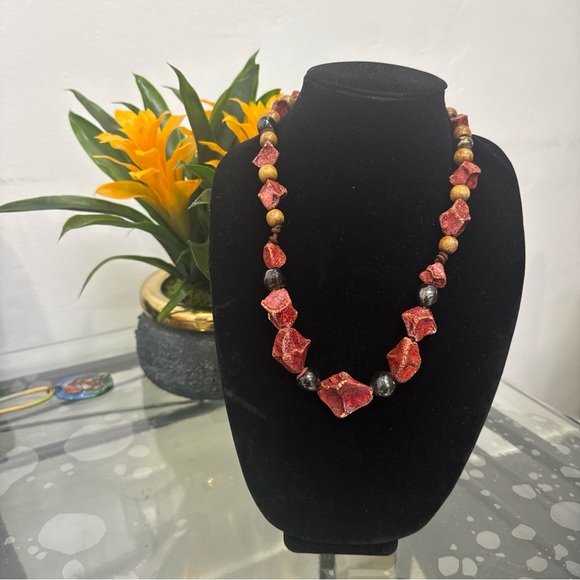 Como Vintage Jewelry - Como Vintage Red and Gold Statement Beaded Necklace